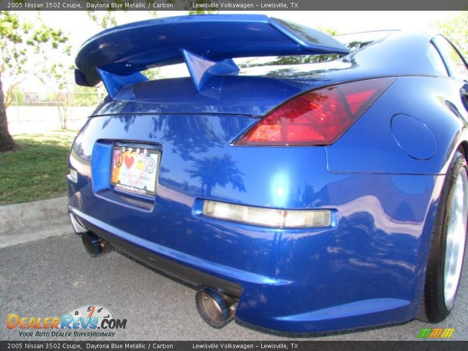 2005 Nissan 350Z Coupe Daytona Blue Metallic / Carbon Photo #25