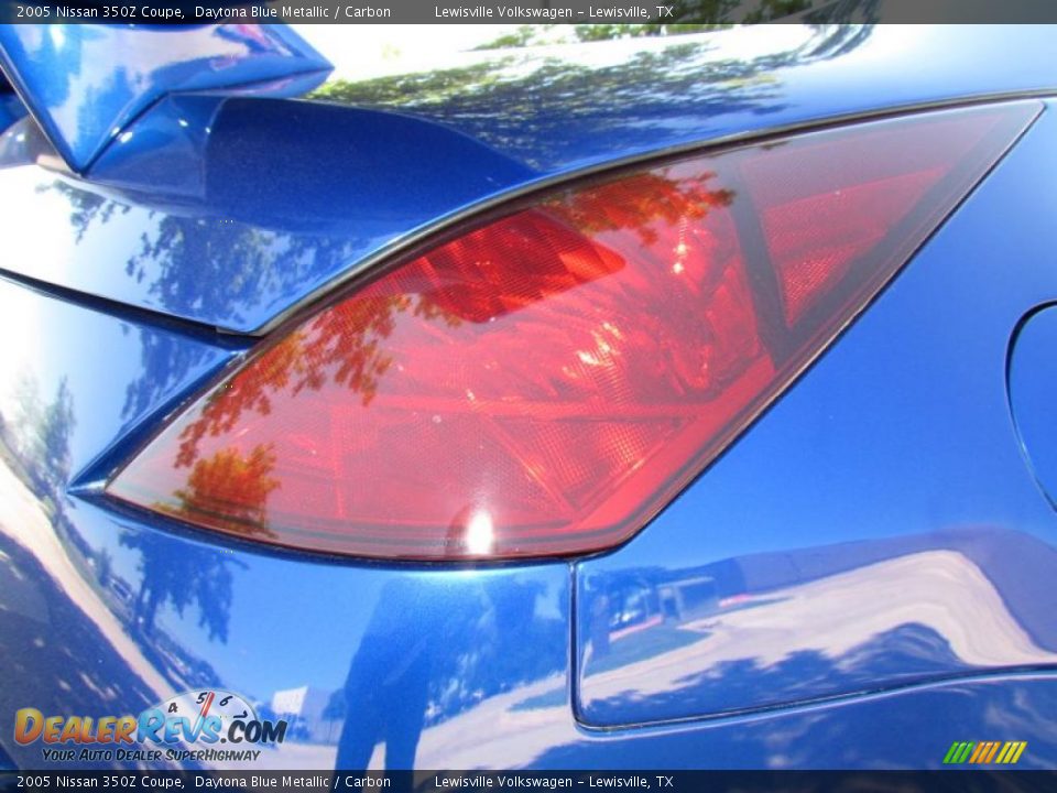 2005 Nissan 350Z Coupe Daytona Blue Metallic / Carbon Photo #27