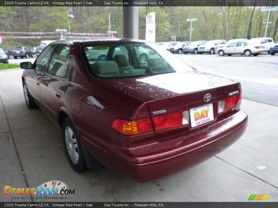 2000 Toyota Camry LE V6 Vintage Red Pearl / Oak Photo #4