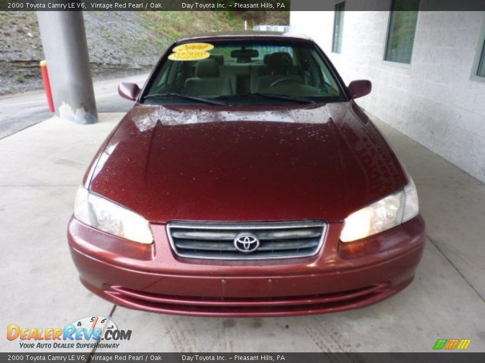 2000 Toyota Camry LE V6 Vintage Red Pearl / Oak Photo #6