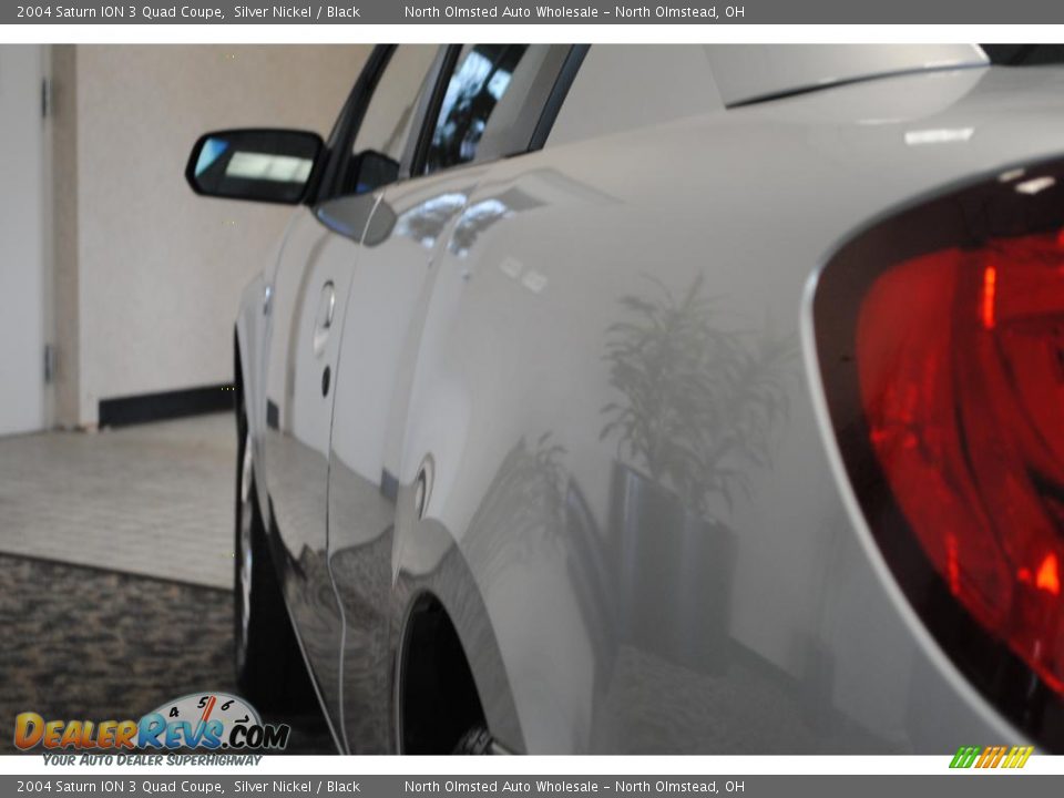 2004 Saturn ION 3 Quad Coupe Silver Nickel / Black Photo #7