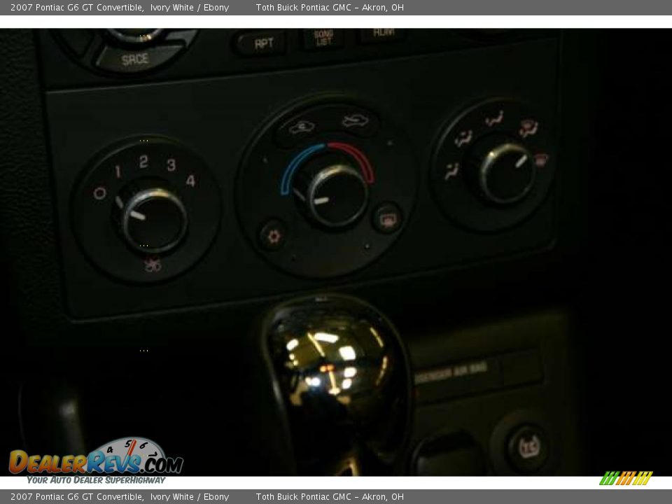 2007 Pontiac G6 GT Convertible Ivory White / Ebony Photo #13
