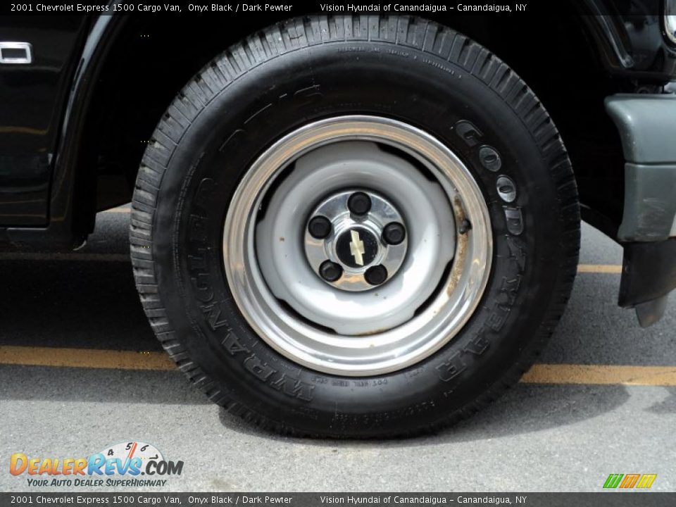 2001 Chevrolet Express 1500 Cargo Van Wheel Photo #16