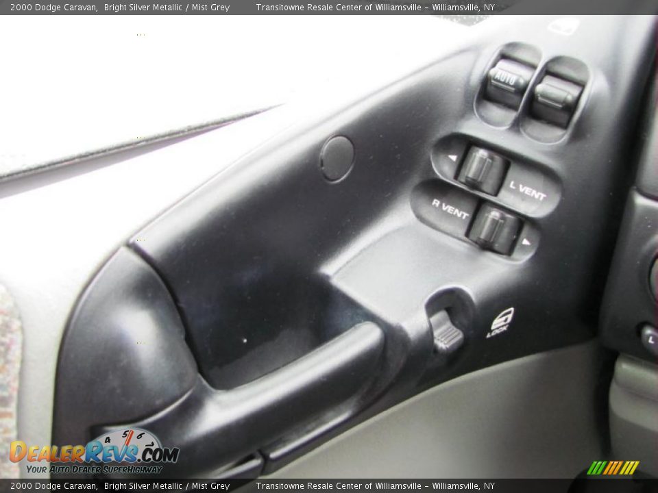 2000 Dodge Caravan Bright Silver Metallic / Mist Grey Photo #8
