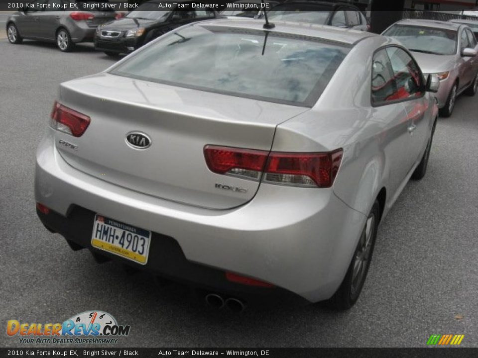 2010 Kia Forte Koup EX Bright Silver / Black Photo #6