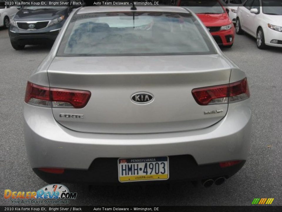 2010 Kia Forte Koup EX Bright Silver / Black Photo #7