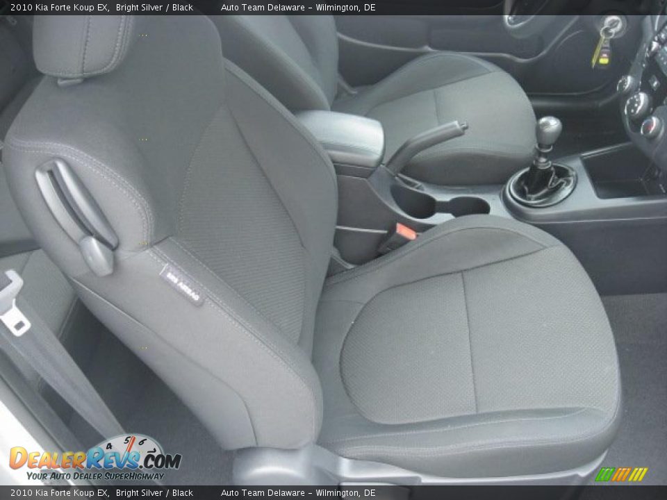 2010 Kia Forte Koup EX Bright Silver / Black Photo #14