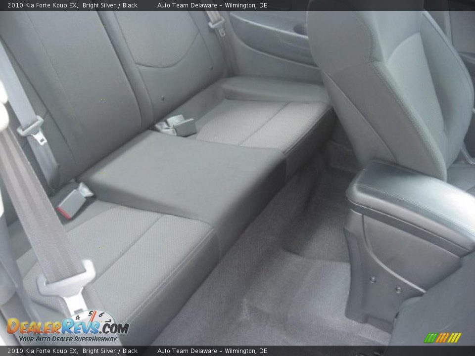 2010 Kia Forte Koup EX Bright Silver / Black Photo #15