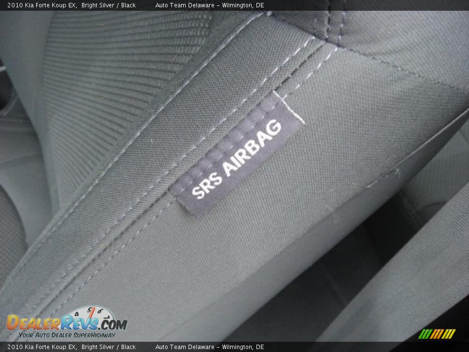 2010 Kia Forte Koup EX Bright Silver / Black Photo #20