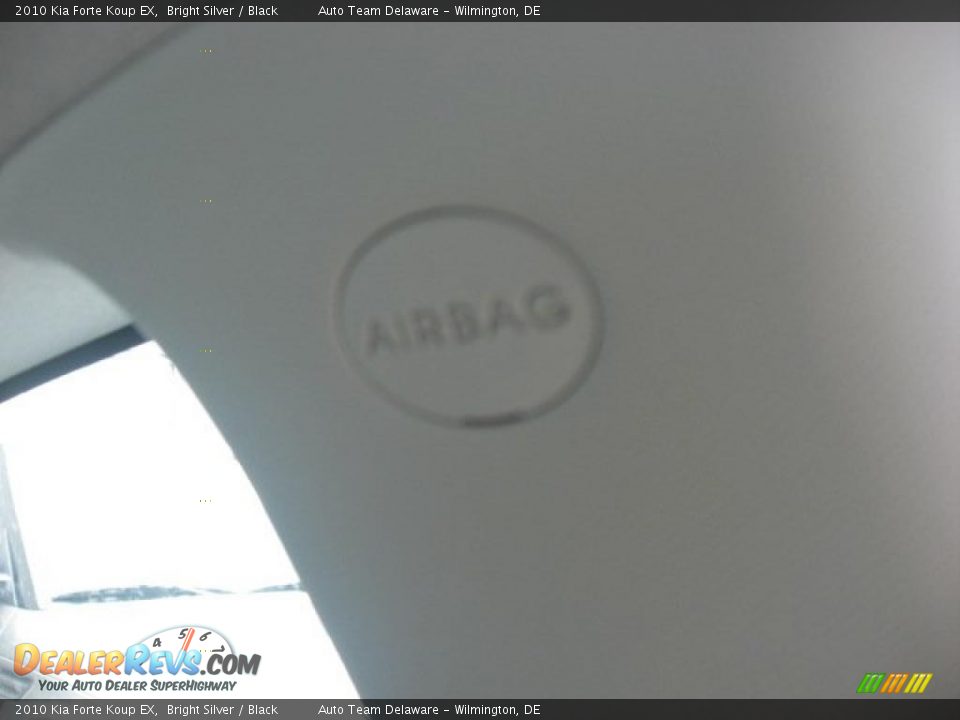 2010 Kia Forte Koup EX Bright Silver / Black Photo #34