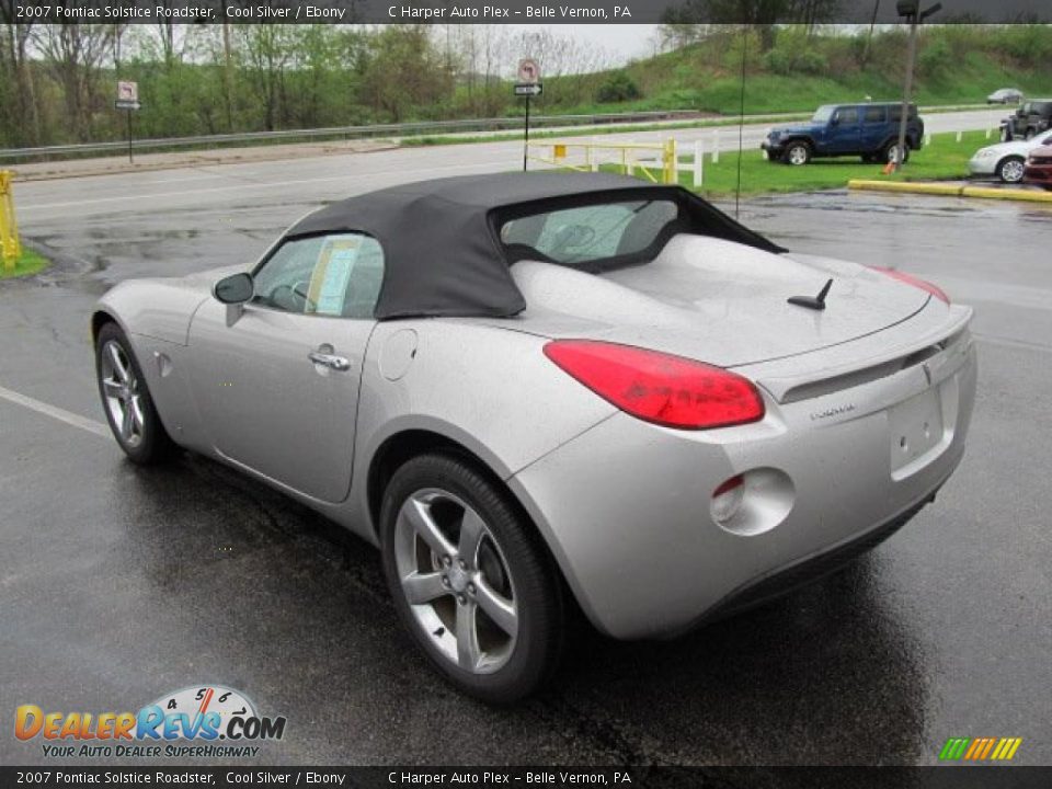 Cool Silver 2007 Pontiac Solstice Roadster Photo #7