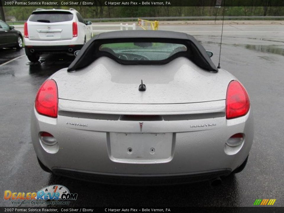 Cool Silver 2007 Pontiac Solstice Roadster Photo #8