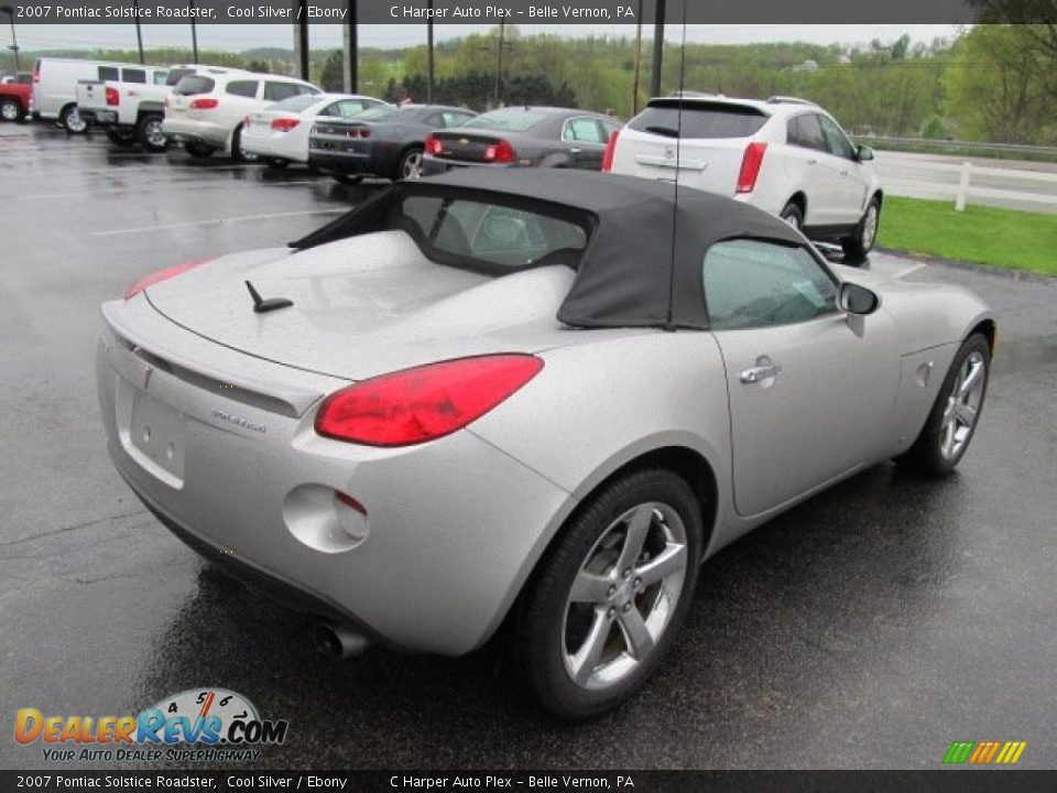 Cool Silver 2007 Pontiac Solstice Roadster Photo #9
