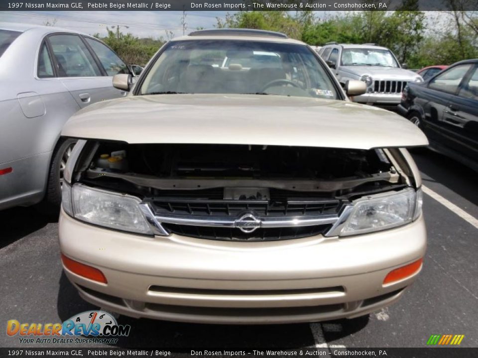 1997 Nissan Maxima GLE Pebble Beige Metallic / Beige Photo #2