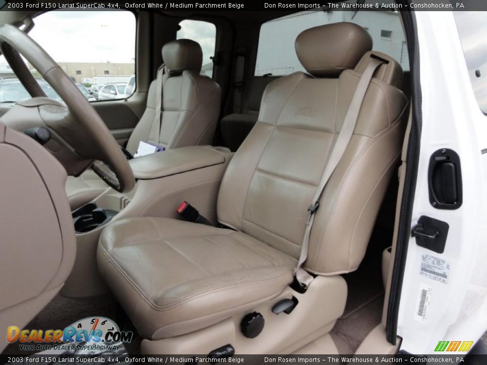 Medium Parchment Beige Interior - 2003 Ford F150 Lariat SuperCab 4x4 Photo #18