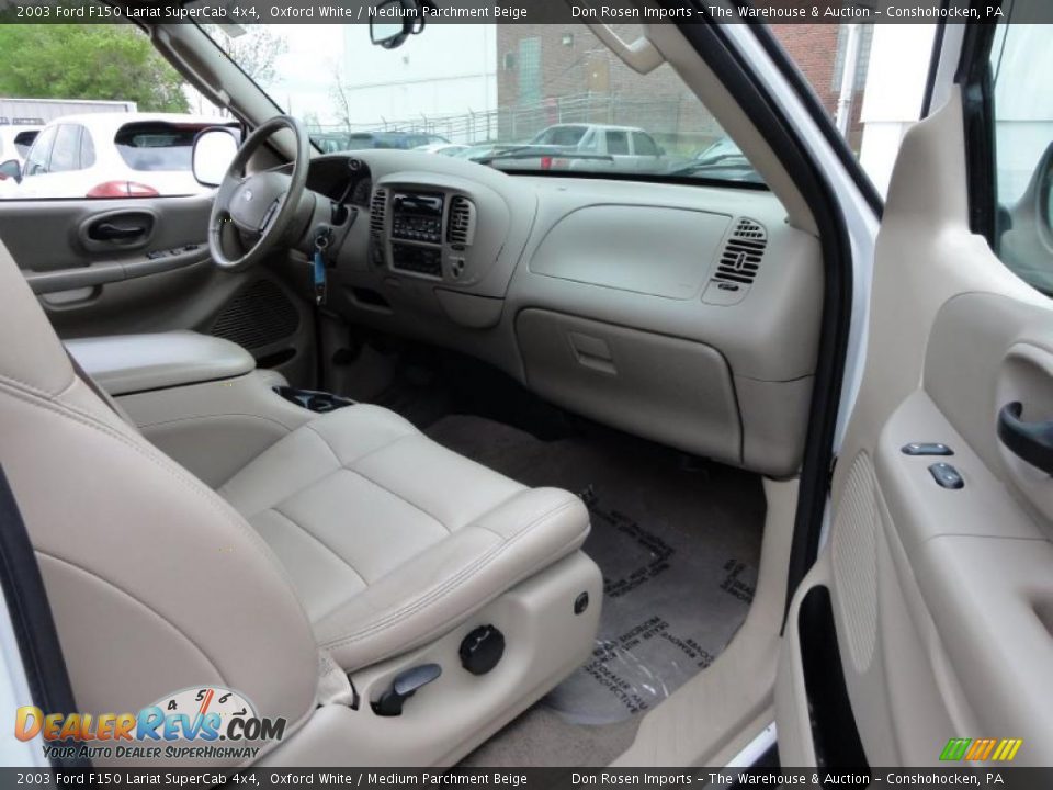 Medium Parchment Beige Interior - 2003 Ford F150 Lariat SuperCab 4x4 Photo #19