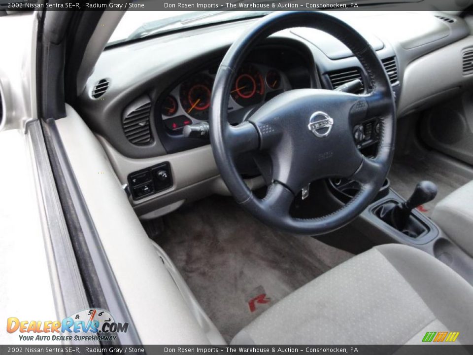 2002 Nissan Sentra SE-R Radium Gray / Stone Photo #12