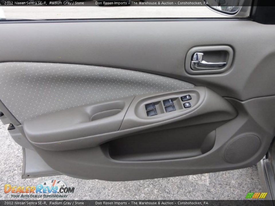 2002 Nissan Sentra SE-R Radium Gray / Stone Photo #14