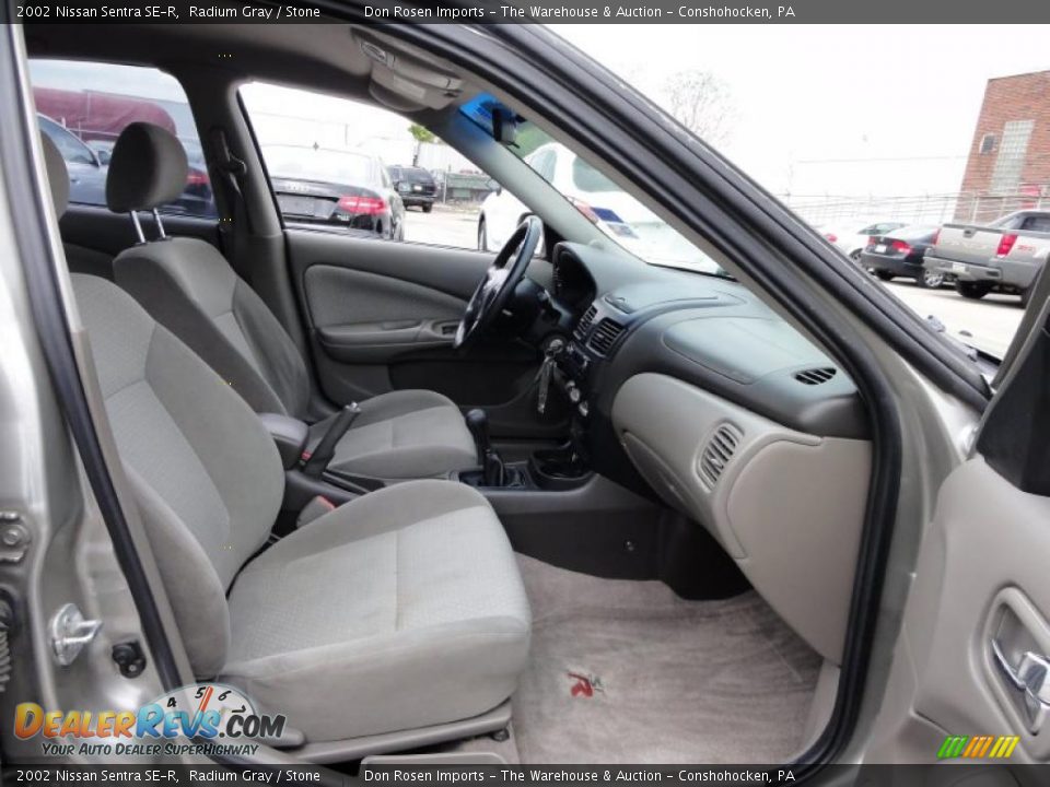 2002 Nissan Sentra SE-R Radium Gray / Stone Photo #20