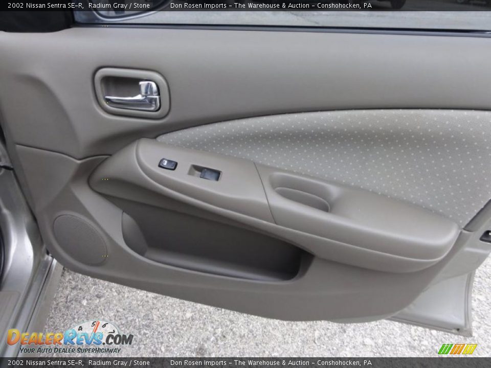 2002 Nissan Sentra SE-R Radium Gray / Stone Photo #22