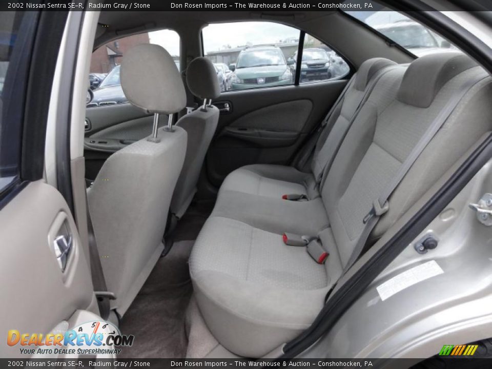 2002 Nissan Sentra SE-R Radium Gray / Stone Photo #25