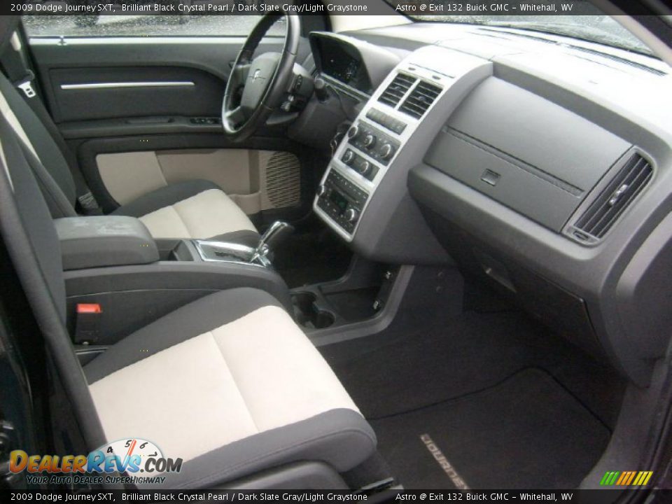 2009 Dodge Journey SXT Brilliant Black Crystal Pearl / Dark Slate Gray/Light Graystone Photo #17