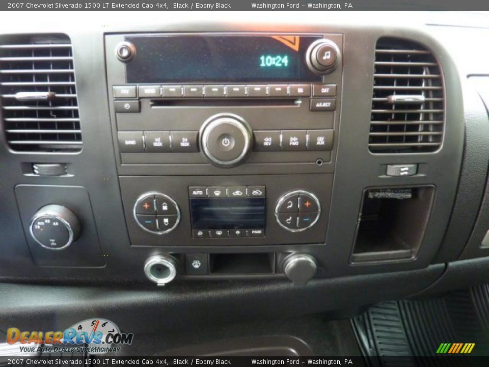 2007 Chevrolet Silverado 1500 LT Extended Cab 4x4 Black / Ebony Black Photo #18