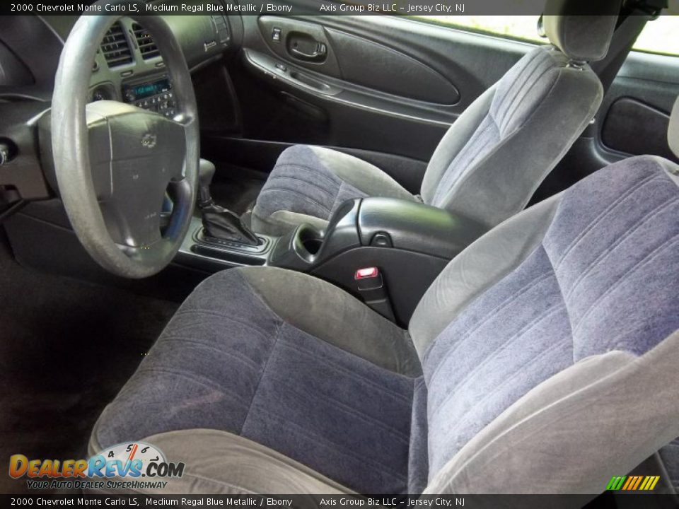 Ebony Interior - 2000 Chevrolet Monte Carlo LS Photo #9