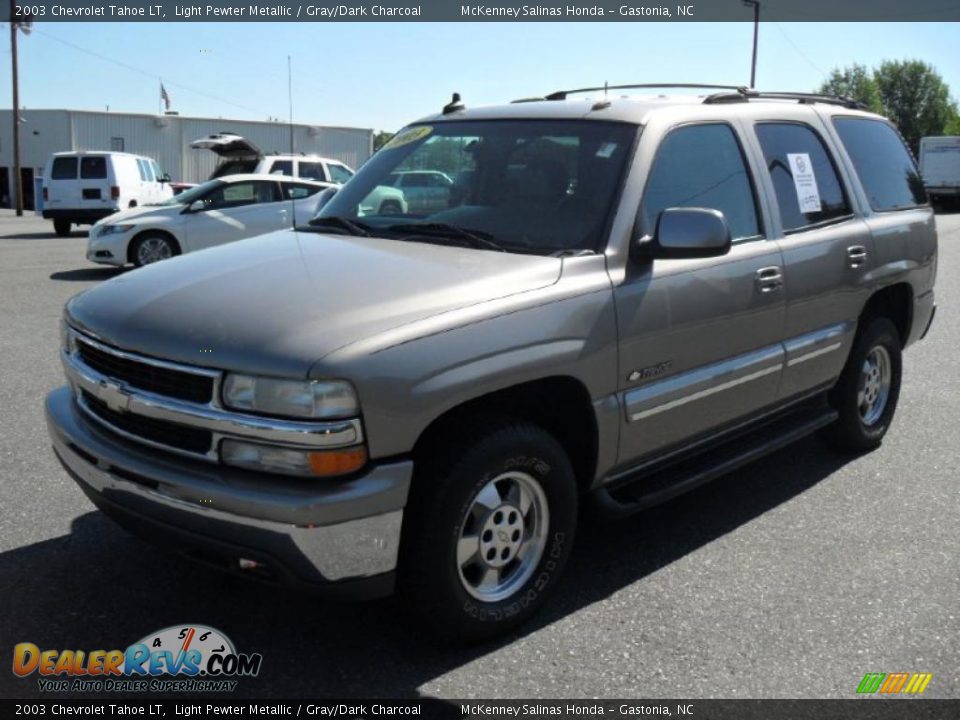 2003 Chevrolet Tahoe LT Light Pewter Metallic / Gray/Dark Charcoal Photo #1