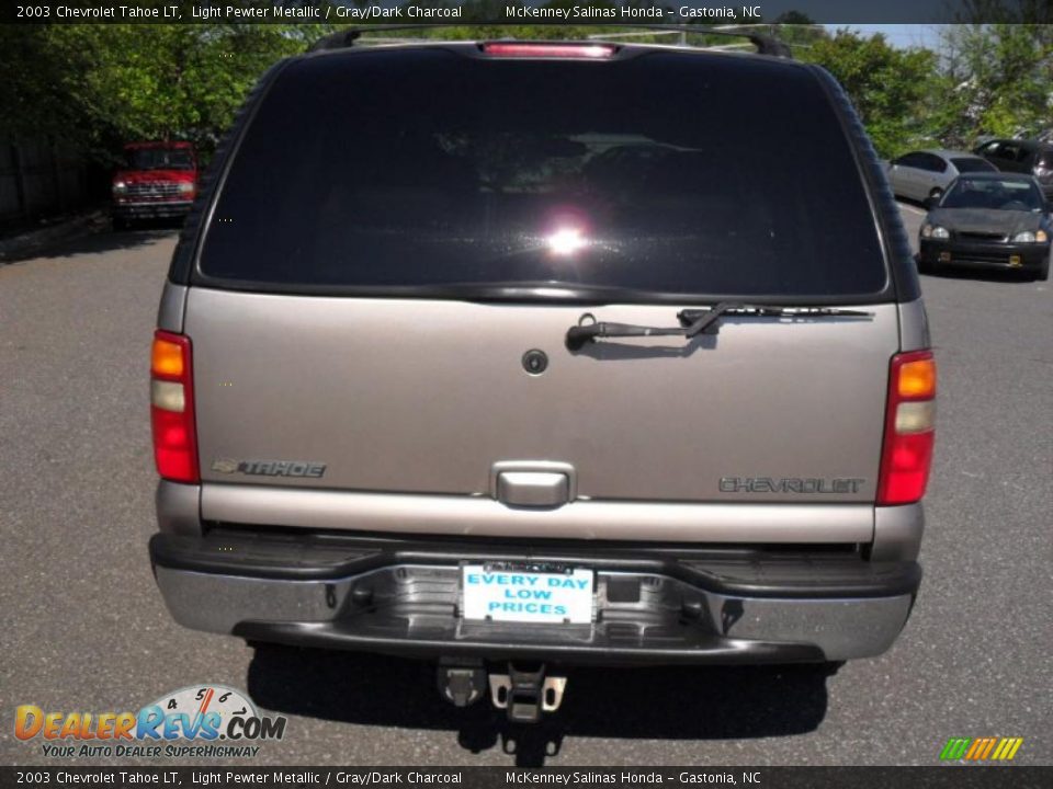 2003 Chevrolet Tahoe LT Light Pewter Metallic / Gray/Dark Charcoal Photo #3