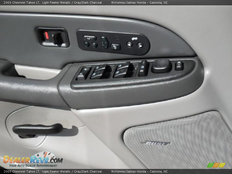 2003 Chevrolet Tahoe LT Light Pewter Metallic / Gray/Dark Charcoal Photo #10
