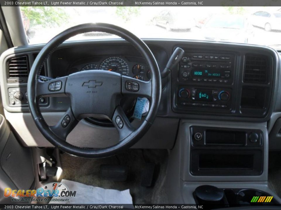 2003 Chevrolet Tahoe LT Light Pewter Metallic / Gray/Dark Charcoal Photo #17