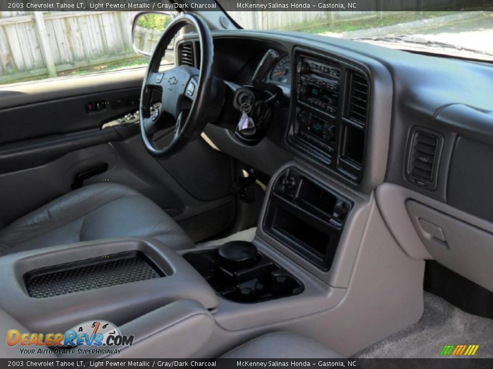 2003 Chevrolet Tahoe LT Light Pewter Metallic / Gray/Dark Charcoal Photo #23