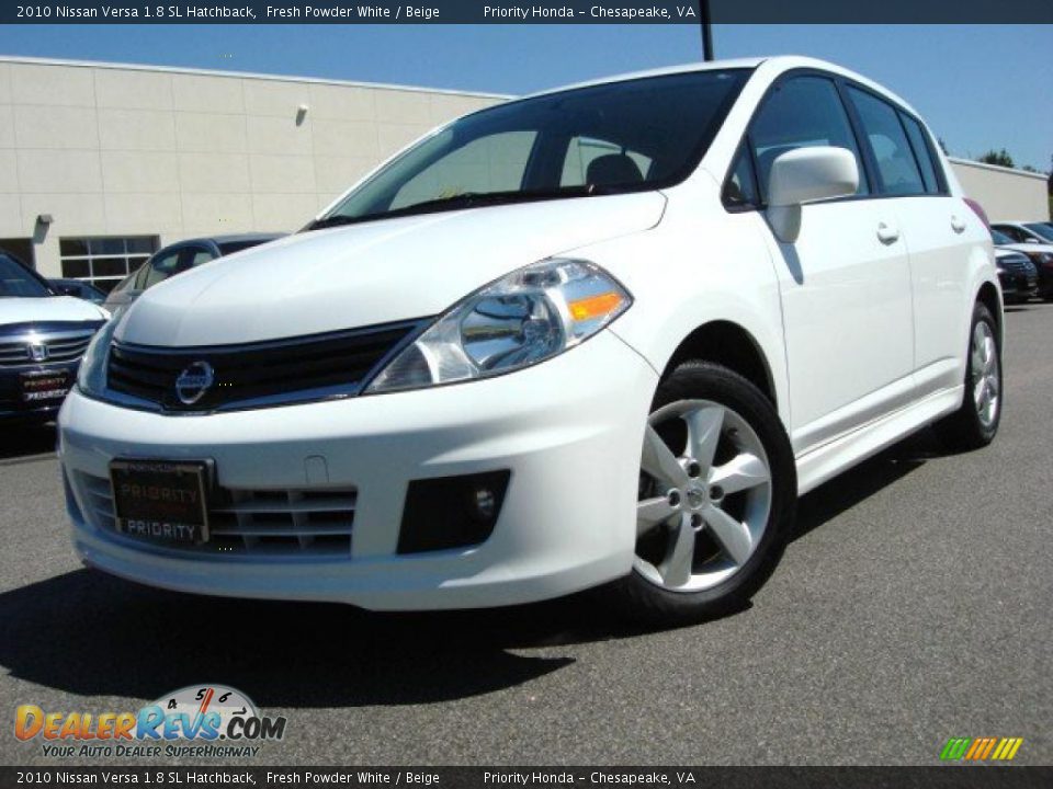 2010 Nissan Versa 1.8 SL Hatchback Fresh Powder White / Beige Photo #1