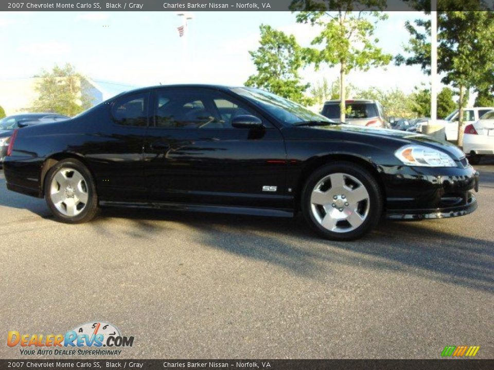 2007 Chevrolet Monte Carlo SS Black / Gray Photo #2