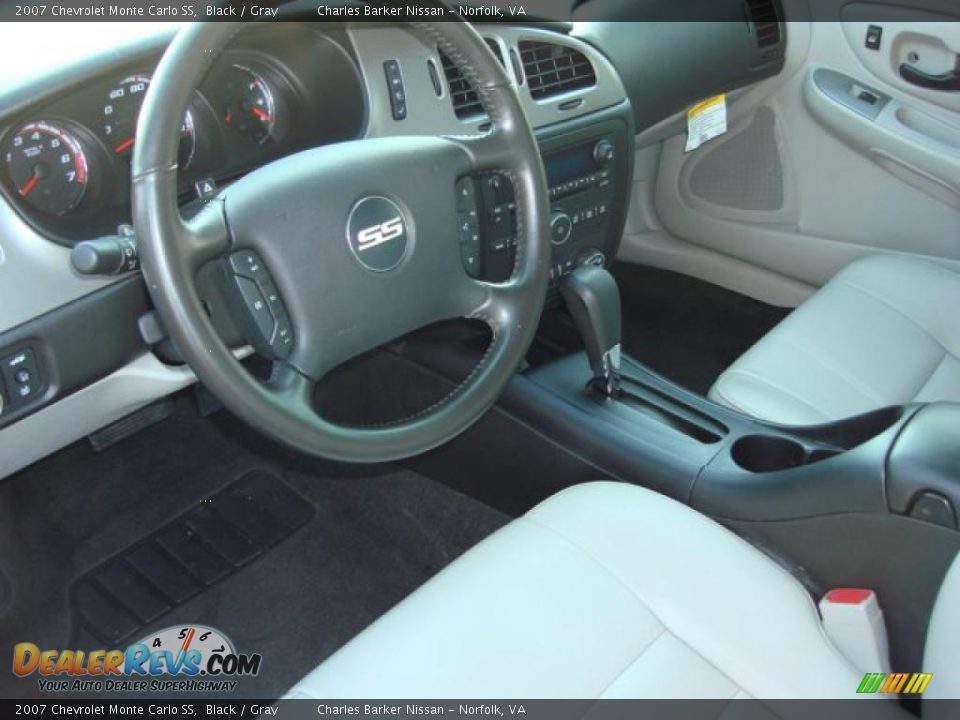2007 Chevrolet Monte Carlo SS Black / Gray Photo #10