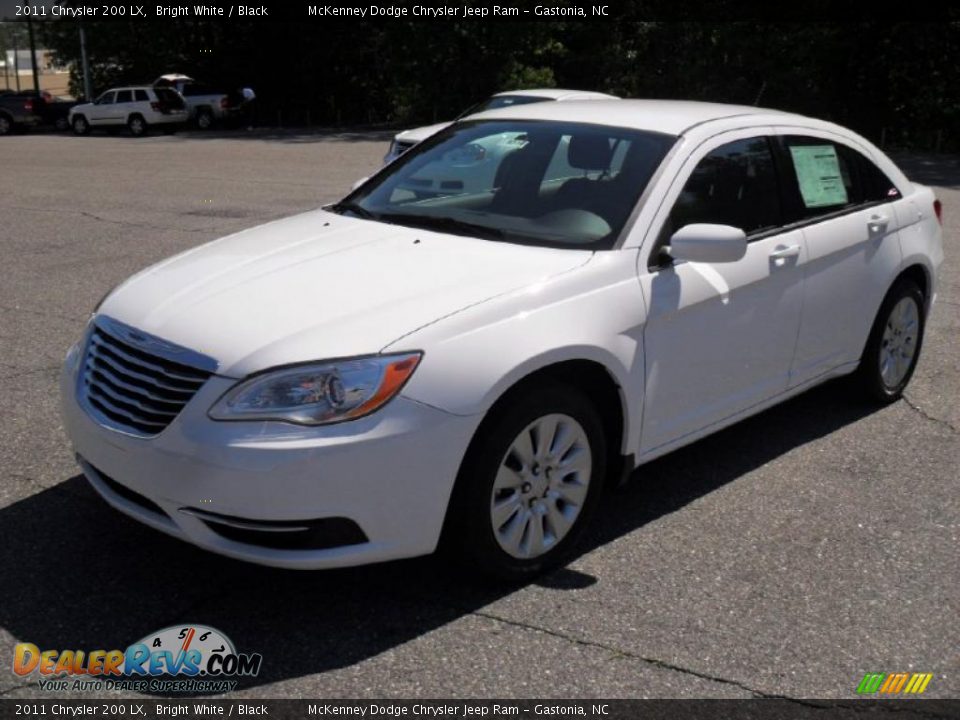 Front 3/4 View of 2011 Chrysler 200 LX Photo #1