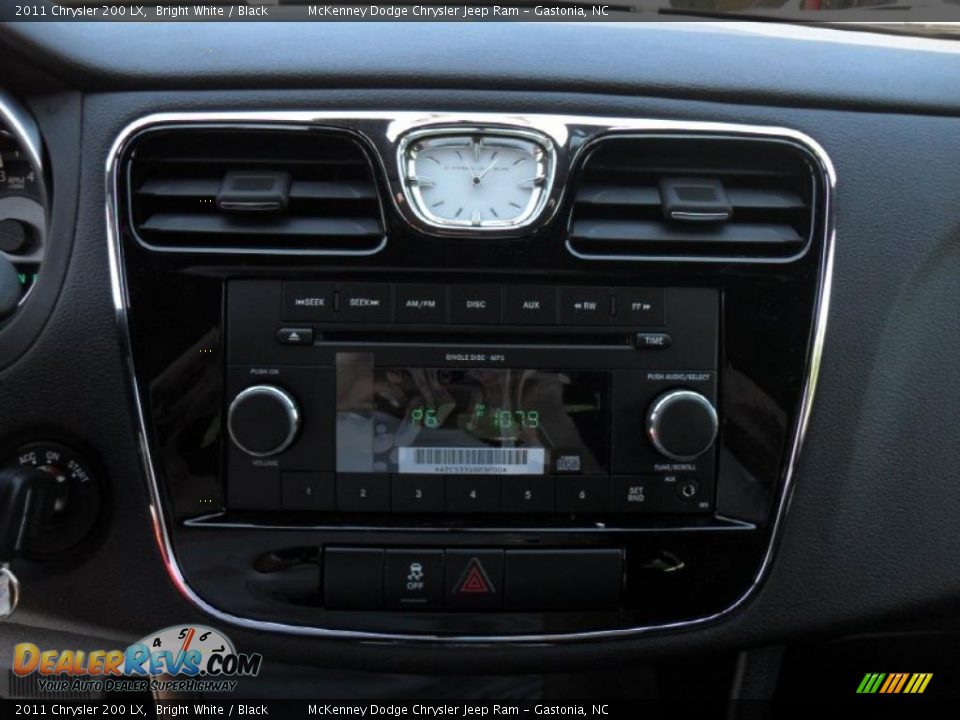 2011 Chrysler 200 LX Bright White / Black Photo #10