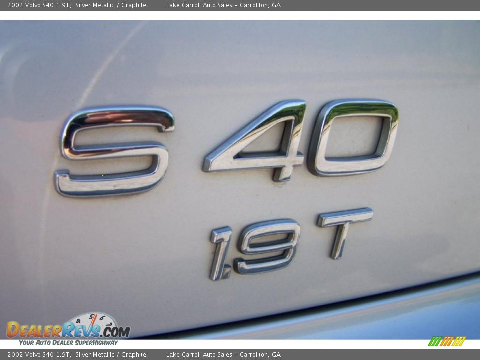 2002 Volvo S40 1.9T Logo Photo #9