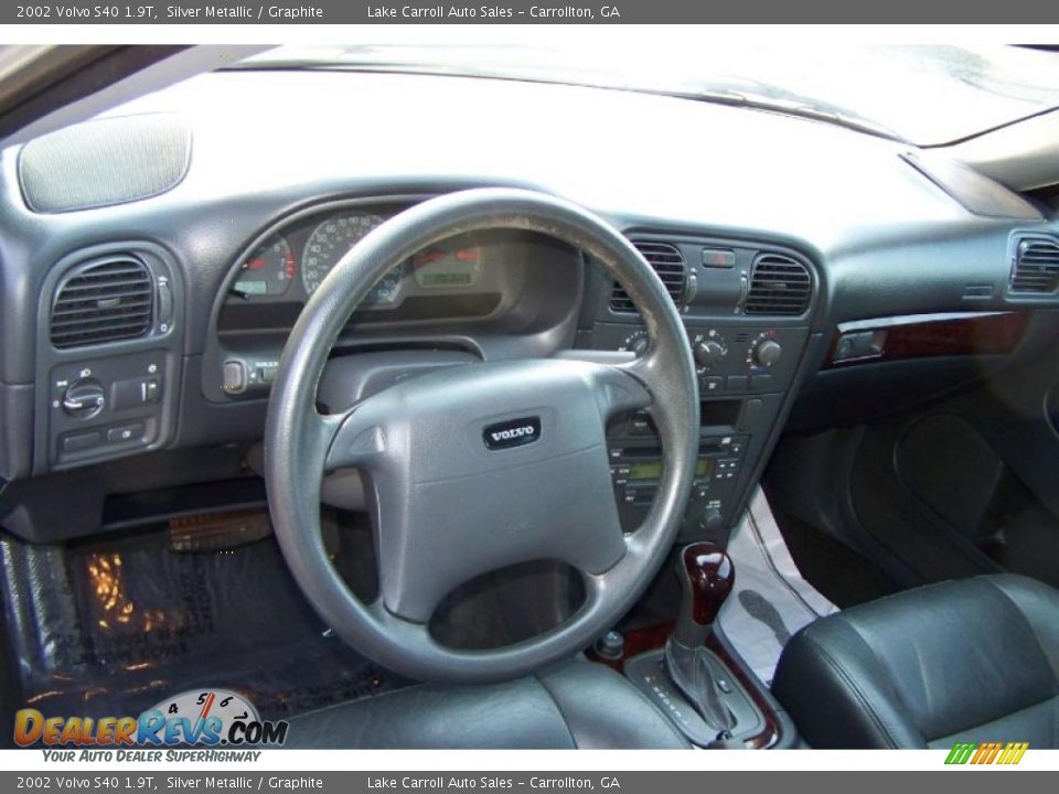 2002 Volvo S40 1.9T Silver Metallic / Graphite Photo #19