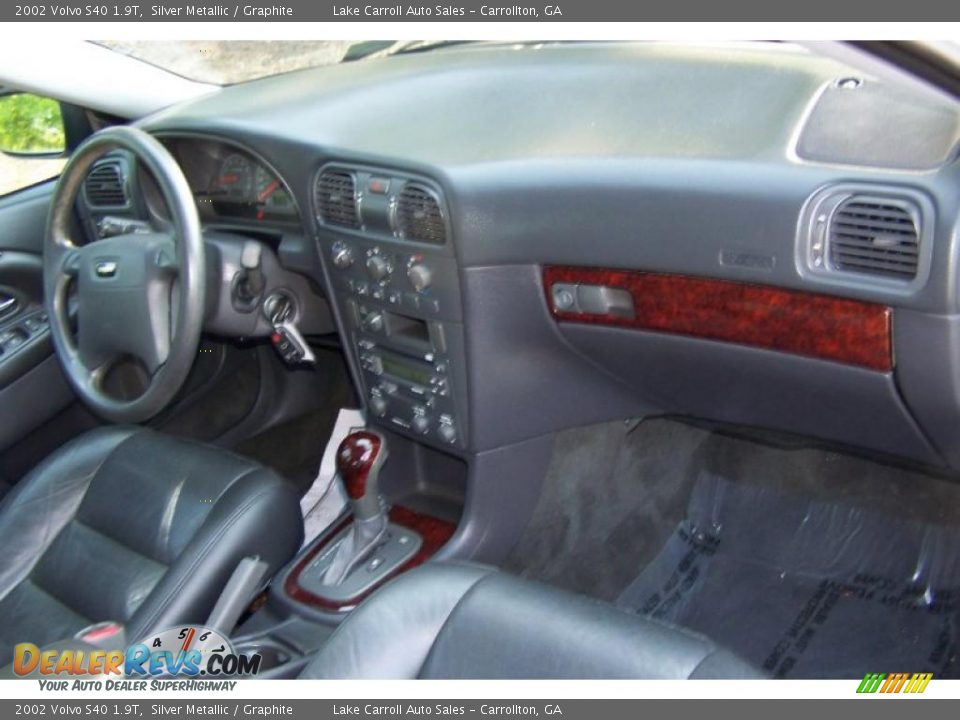 2002 Volvo S40 1.9T Silver Metallic / Graphite Photo #21