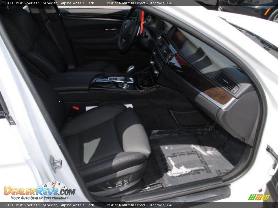 Black Interior - 2011 BMW 5 Series 535i Sedan Photo #4