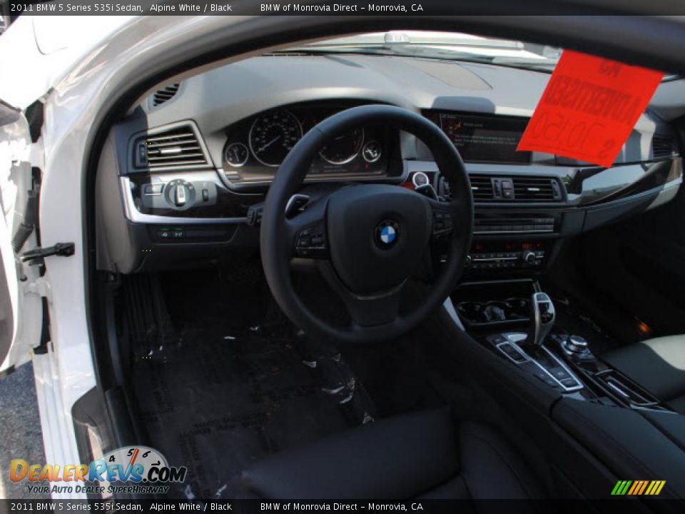 2011 BMW 5 Series 535i Sedan Steering Wheel Photo #14