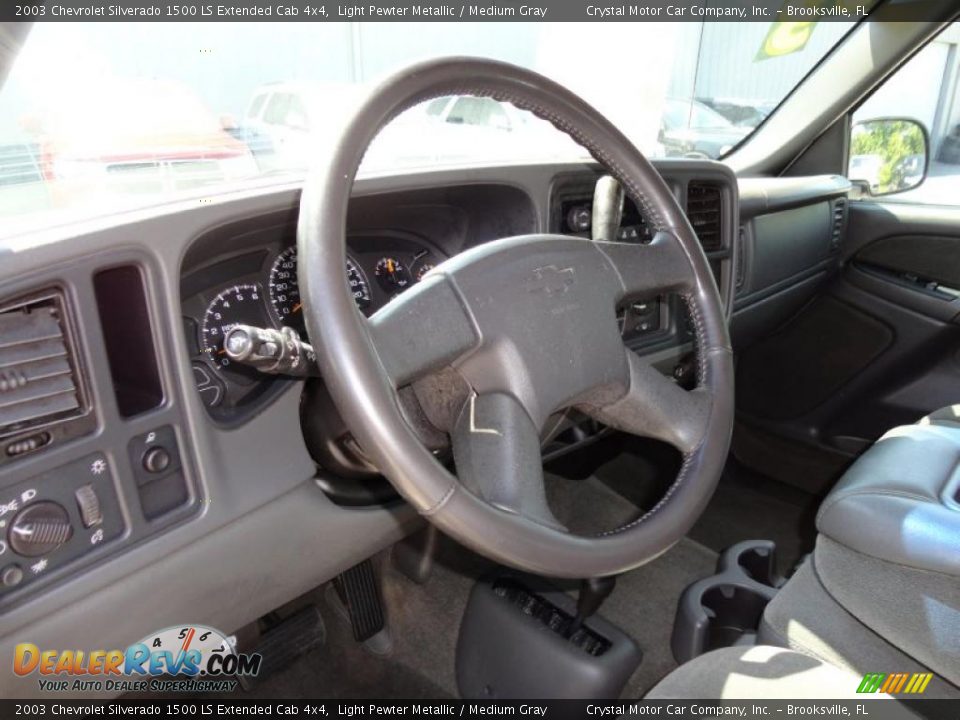 2003 Chevrolet Silverado 1500 LS Extended Cab 4x4 Light Pewter Metallic / Medium Gray Photo #6