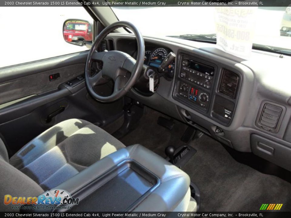 2003 Chevrolet Silverado 1500 LS Extended Cab 4x4 Light Pewter Metallic / Medium Gray Photo #14