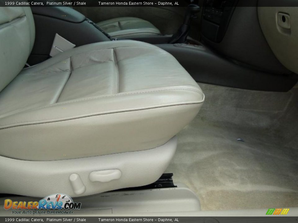 1999 Cadillac Catera Platinum Silver / Shale Photo #25