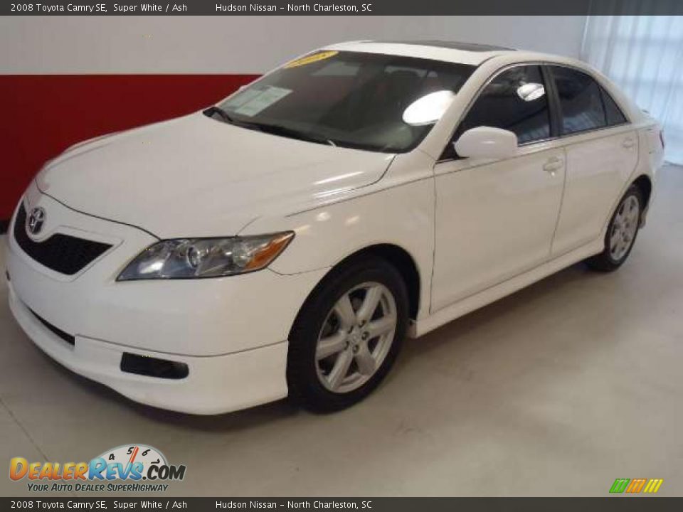 2008 Toyota Camry SE Super White / Ash Photo #12