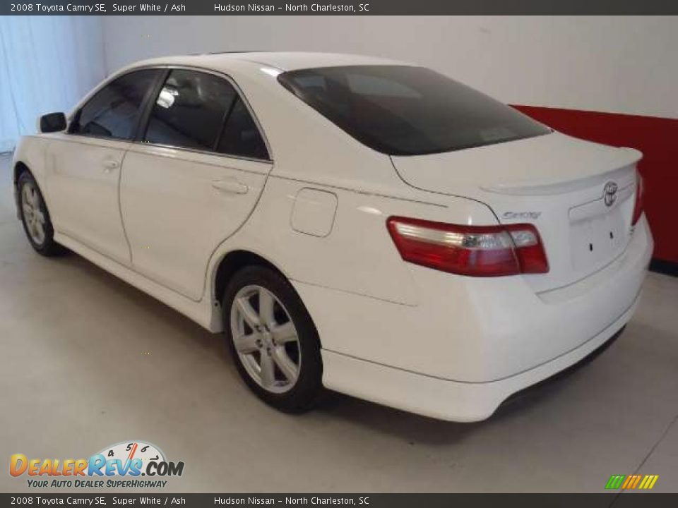2008 Toyota Camry SE Super White / Ash Photo #13