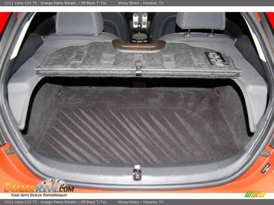 2011 Volvo C30 T5 Trunk Photo #15