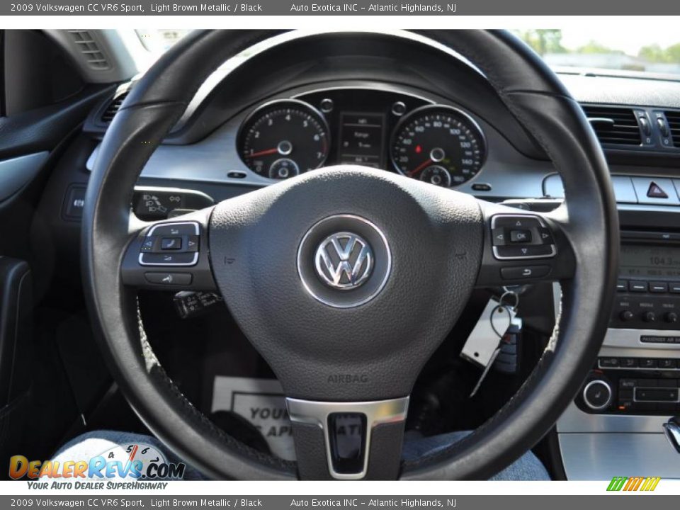 2009 Volkswagen CC VR6 Sport Steering Wheel Photo #10